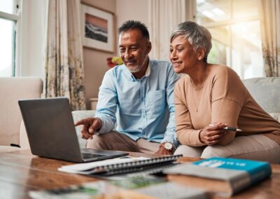 How to Choose The Right Senior Living Community: A Quick Guide